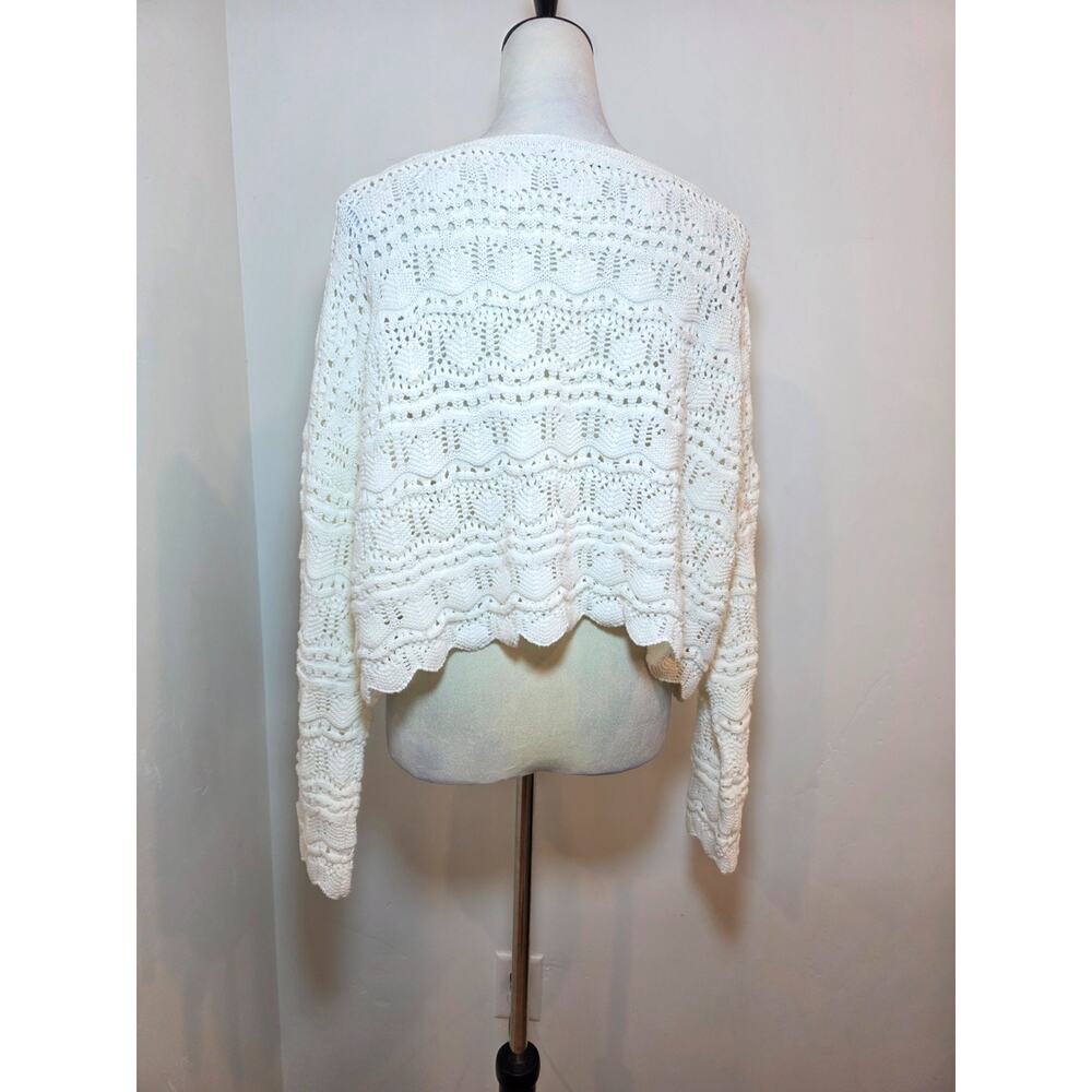 Sincerely Jules White Crochet Scallop Boho Bell Sleeve Crop Sweater Top Size L - Picture 5 of 8